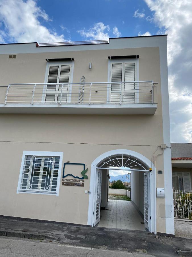 Ilpostogiusto Acomodação com café da manhã Torre Annunziata Exterior foto